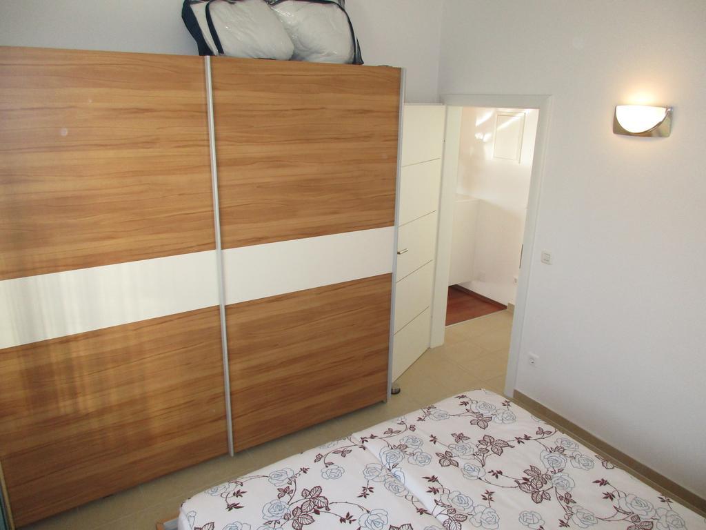 Apartment Iva Doren Vir